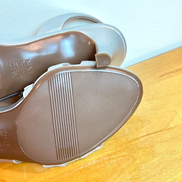 Naturalizer Women Taimi Silver Strappy Dress Sandals Heels Shoes 8.5 NEW‎ - Picture 11 of 13